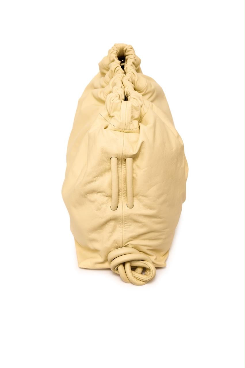 MAXI CROISSANT— BUTTER YELLOW