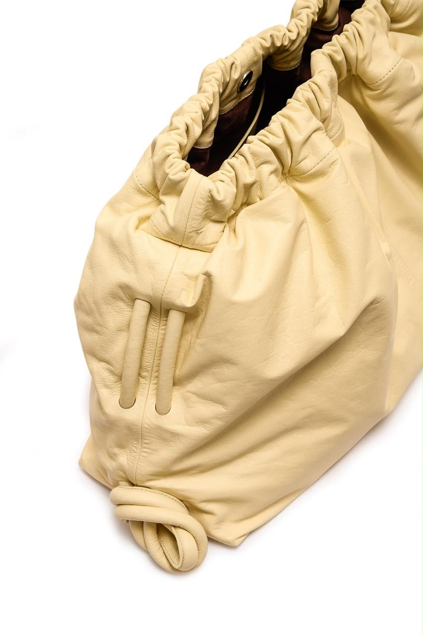 MAXI CROISSANT— BUTTER YELLOW
