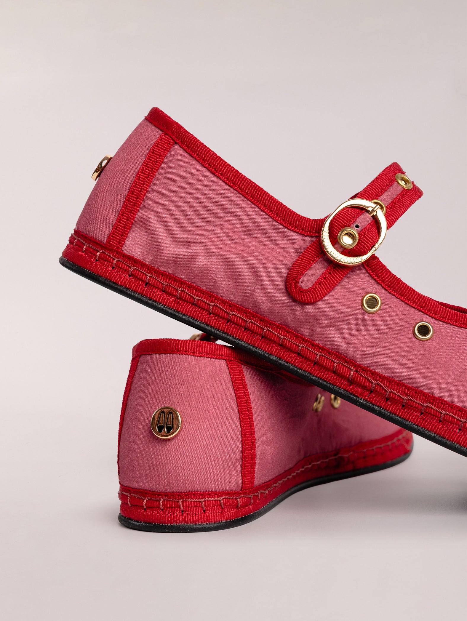 MARY JANE STUDS SATIN PINK