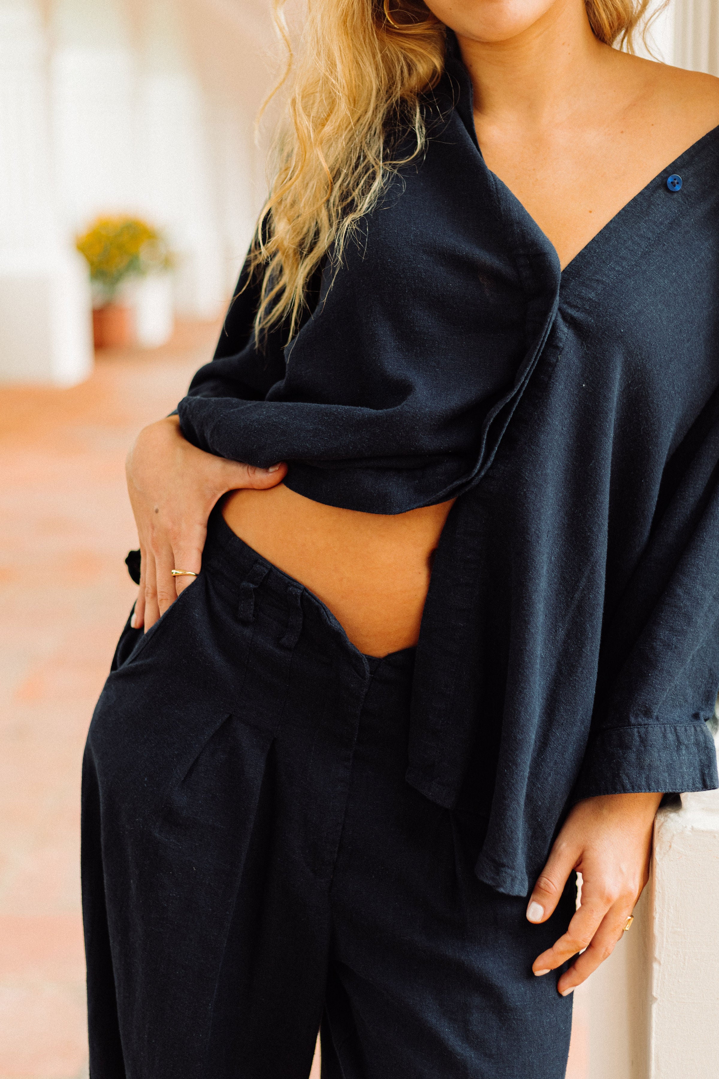 EVA BUTTON DOWN