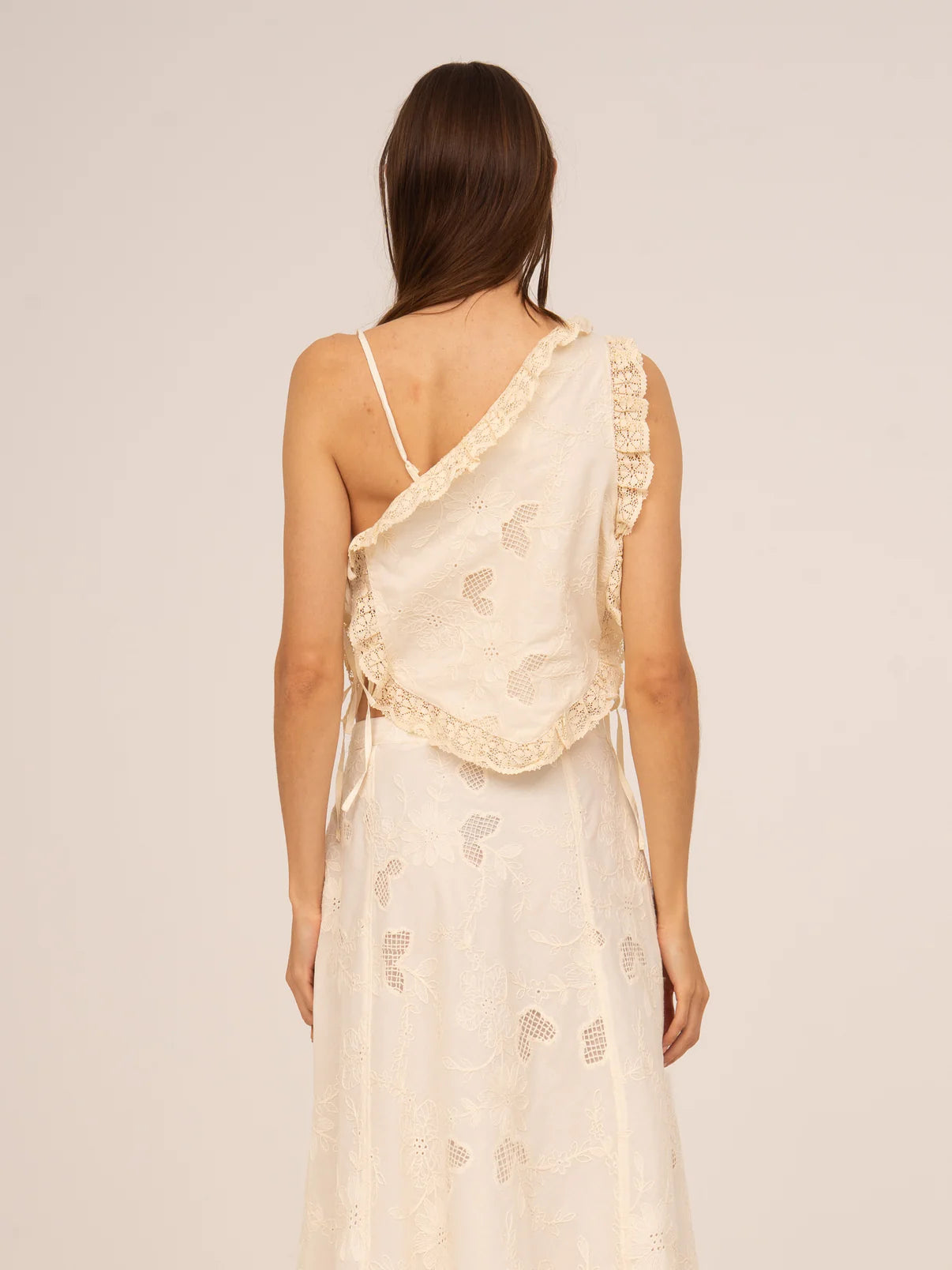 SUNLIT ASYMMETRIC SET