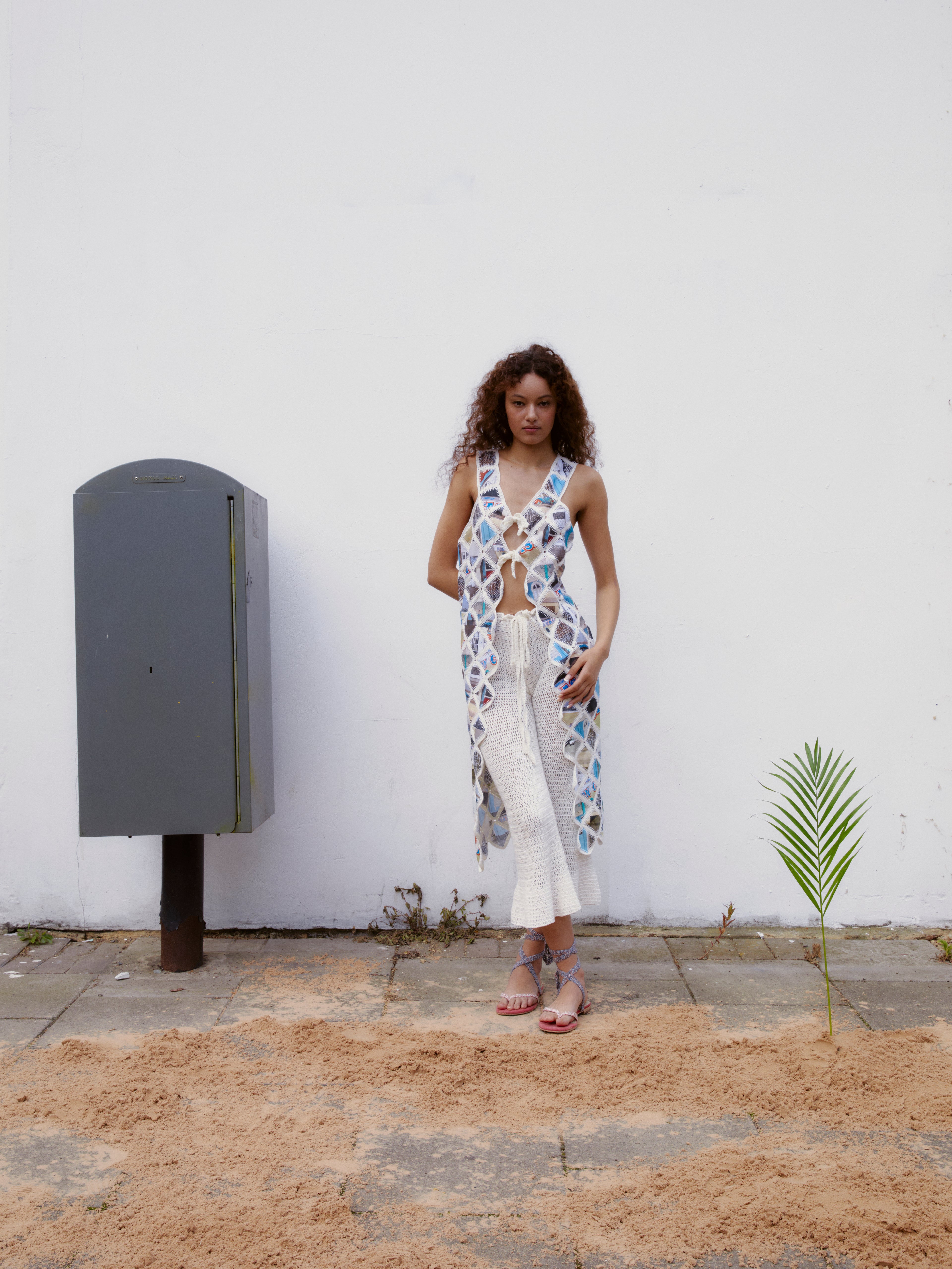 BALCONES VEST