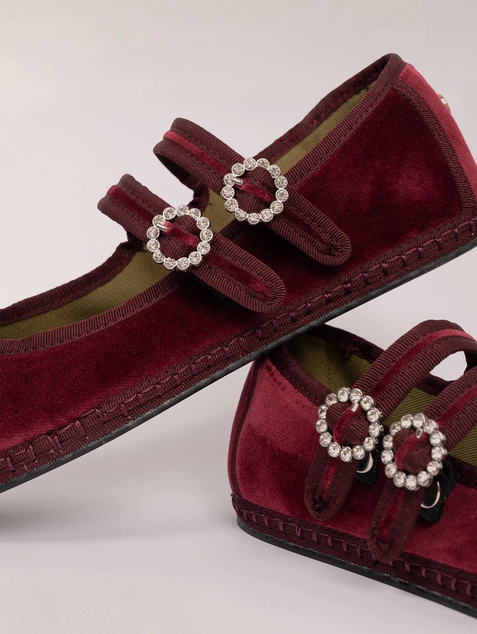SVETIS DOUBLE LACE GARNET