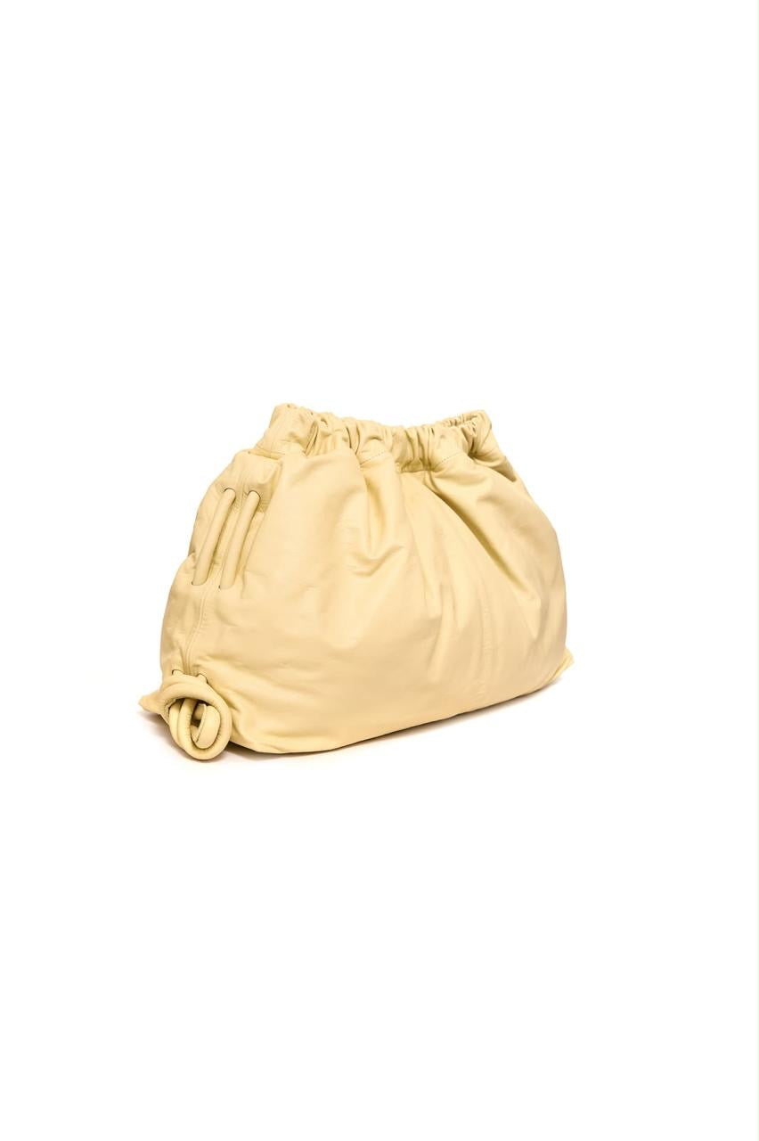 MAXI CROISSANT— BUTTER YELLOW