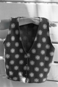 SOLES VEST — B&W