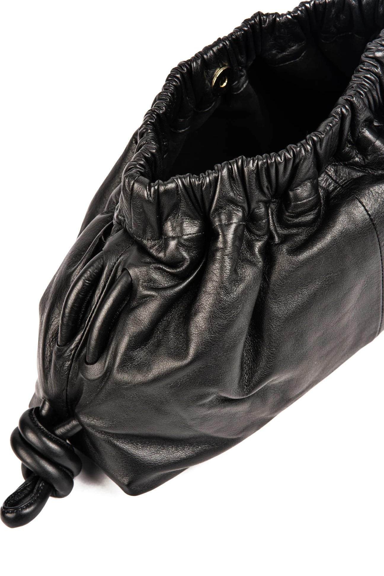 CROISSANT— NEGRO